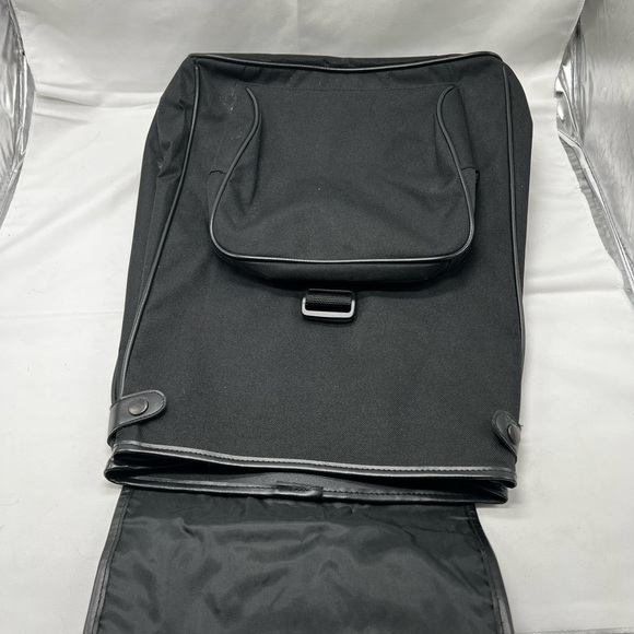 Lagerfeld backpack - Picture 5 of 7